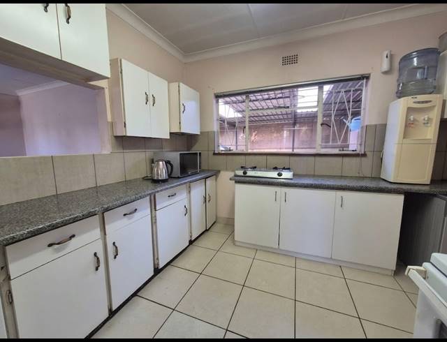 3 BEDROOM HOUSE FOR SALE IN SONLAND PARK